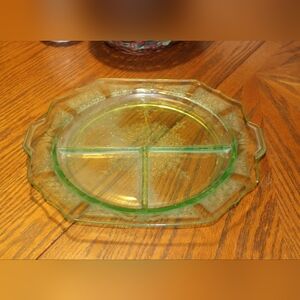 Vintage Anchor Hocking Princess Uranium Depression Glass Grill Plate